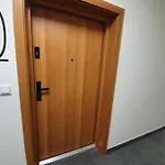 Ceglana Park -parking W Hali Garazowej- Piekne Nowe Osiedle *