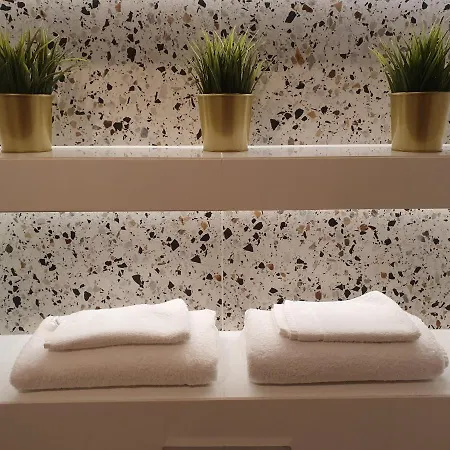 Apartment Ceglana Park -parking W Hali Garazowej- Piekne Nowe Osiedle *