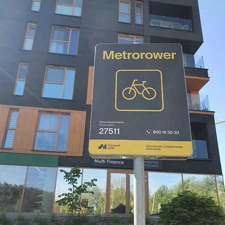 Apartment Ceglana Park -parking W Hali Garazowej- Piekne Nowe Osiedle