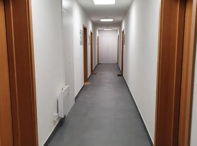 Appartement Ceglana Park -parking W Hali Garazowej- Piekne Nowe Osiedle Katowice