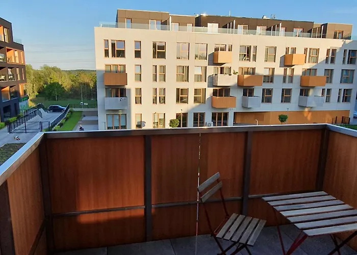 Ceglana Park -parking W Hali Garazowej- Piekne Nowe Osiedle דירה קטוביץ