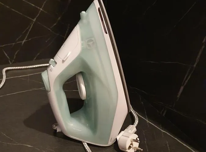 Ceglana Park -parking W Hali Garazowej- Piekne Nowe Osiedle Appartement