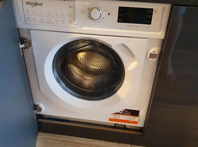 Appartement Ceglana Park -parking W Hali Garazowej- Piekne Nowe Osiedle *