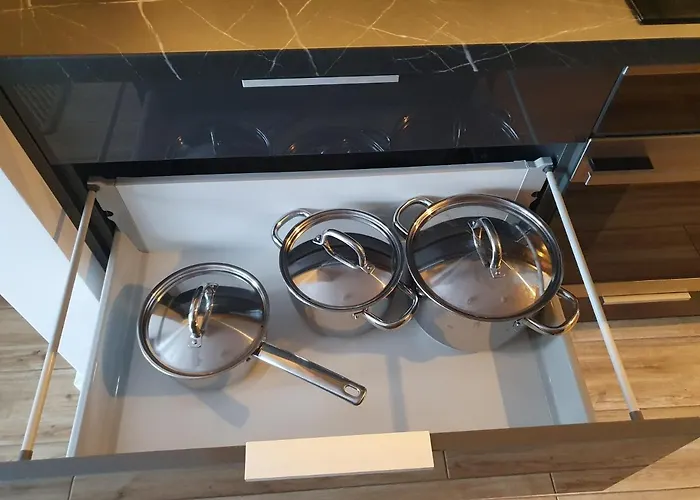 Appartement Ceglana Park -parking W Hali Garazowej- Piekne Nowe Osiedle *