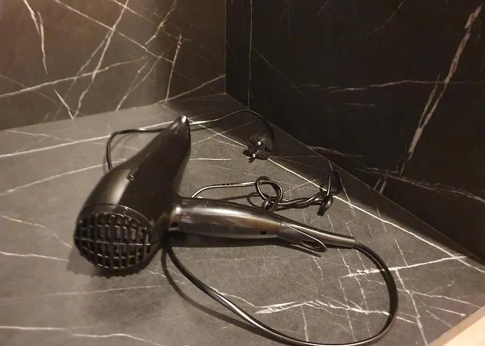 Ceglana Park -parking W Hali Garazowej- Piekne Nowe Osiedle Appartement *