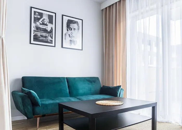 Ceglana Park -parking W Hali Garazowej- Piekne Nowe Osiedle *