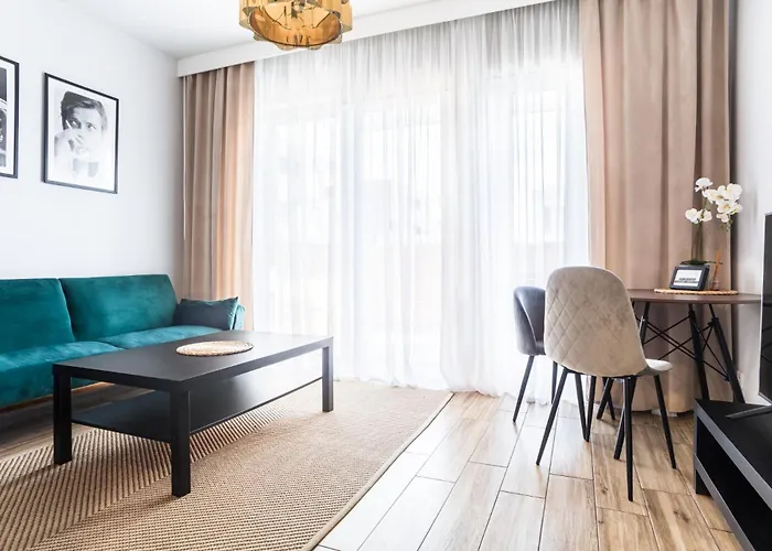 Ceglana Park -parking W Hali Garazowej- Piekne Nowe Osiedle Appartement