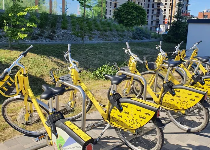 Ceglana Park -parking W Hali Garazowej- Piekne Nowe Osiedle *